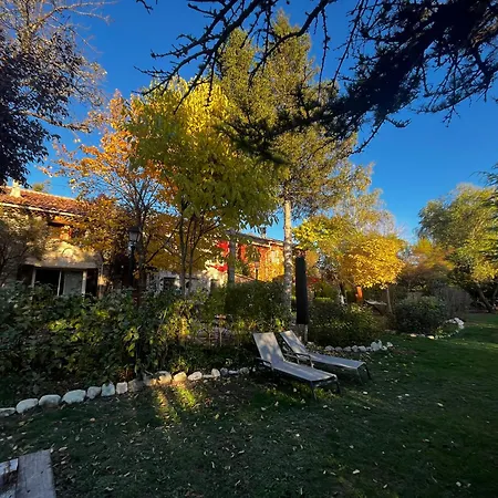 Bed & Breakfast Le Priolat Des Anges Aux Portes Des Gorges Du Verdon Trigance